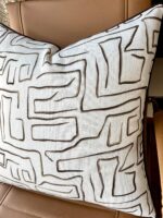 Modern Geometric Line Print Throw Cushion - 20x20 Inch Cotton Blend - Strokes - Image 2